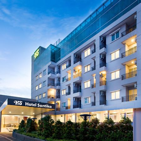 Hotel Santika Mega City Bekasi Exterior foto
